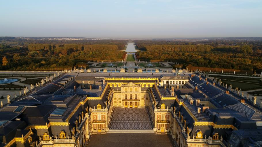 Cung điện Versailles là điểm đến du lịch vô cùng tuyệt vời ở Pháp