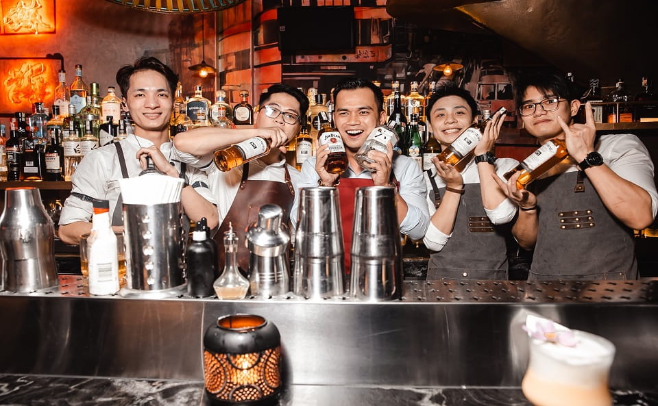 Văn hóa bar, pub, cocktail tại Việt Nam
